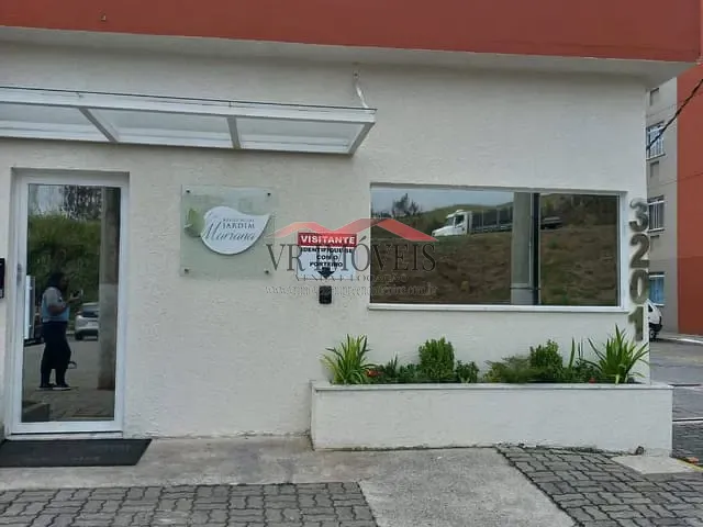 Apartamento 2 quartos e 1 banheiro, para alugar, no bairro Três Poços em Volta Redonda