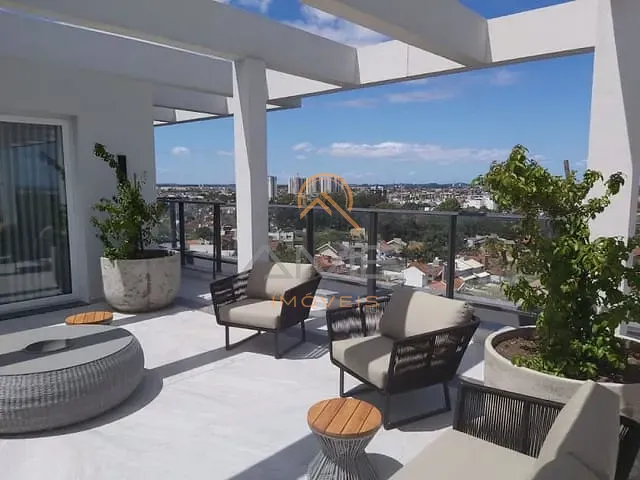 Apartamento 2 quartos e 2 banheiros, à venda, no bairro Três Vendas em Pelotas
