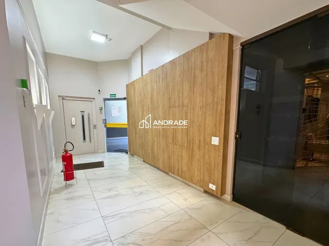 Apartamento com 110m² 3 quartos e 2 banheiros, à venda, no bairro Centro em Apucarana