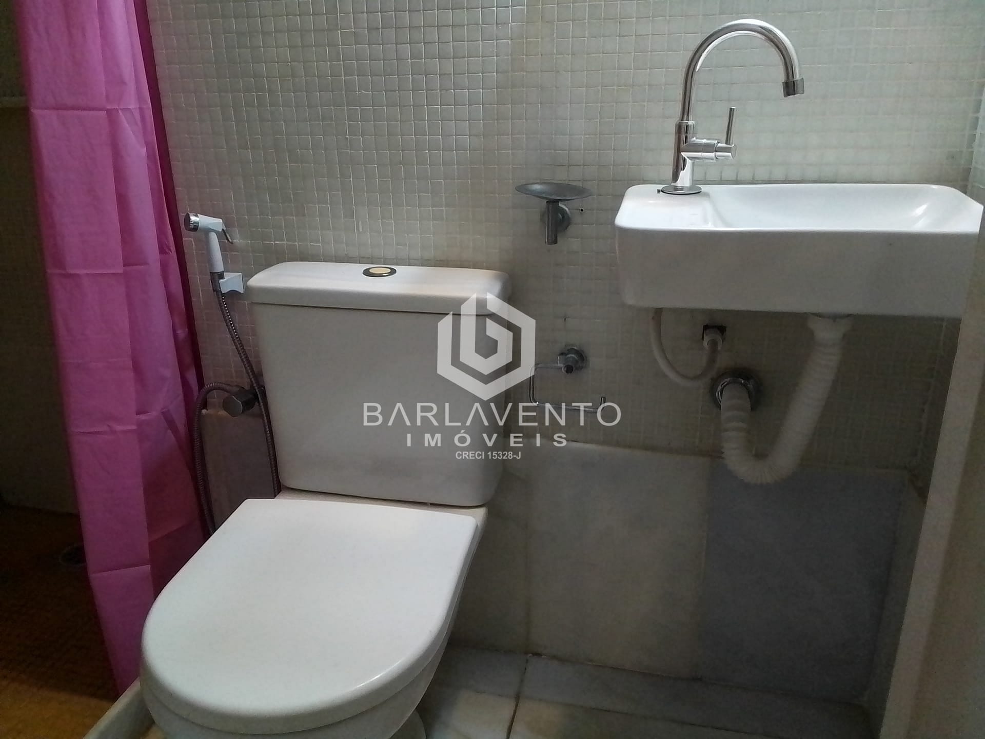 Apartamento para alugar com 2 quartos, 72m² - Foto 12
