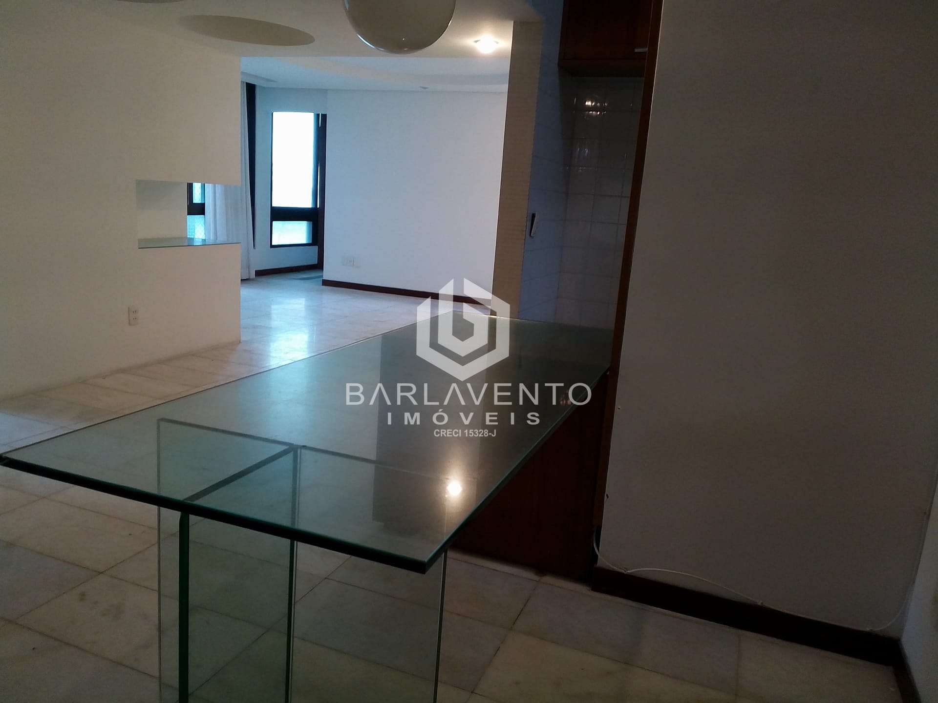 Apartamento para alugar com 2 quartos, 72m² - Foto 4