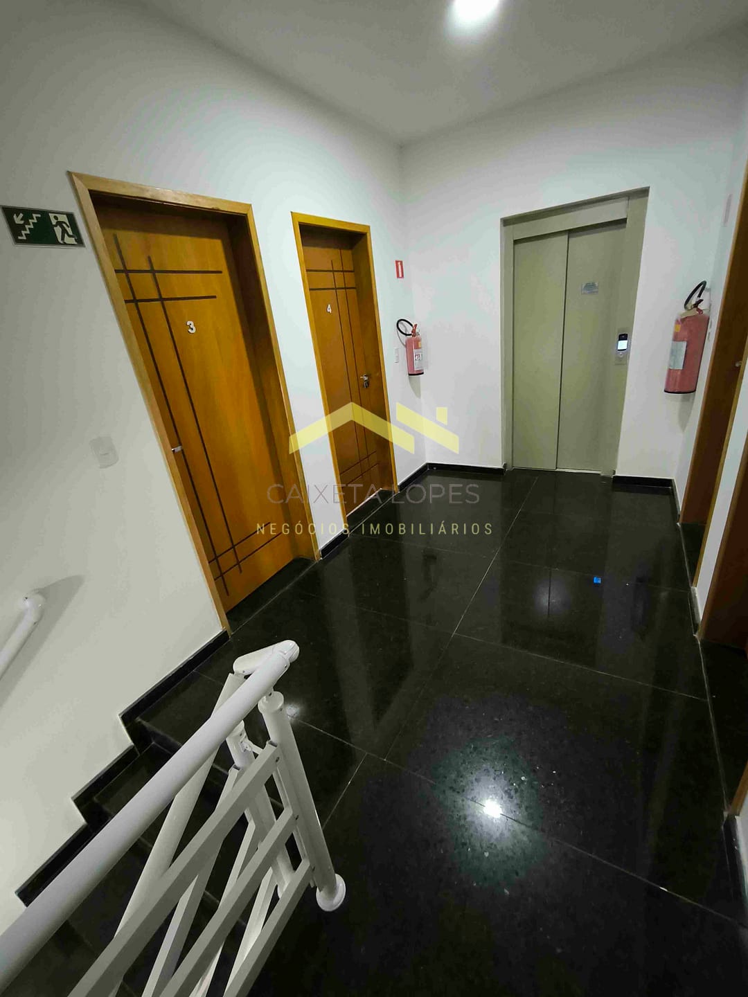 Apartamento à venda com 2 quartos, 50m² - Foto 19