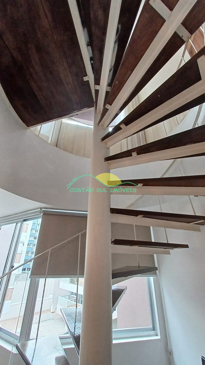 Apartamento à venda com 3 quartos, 151m² - Foto 56