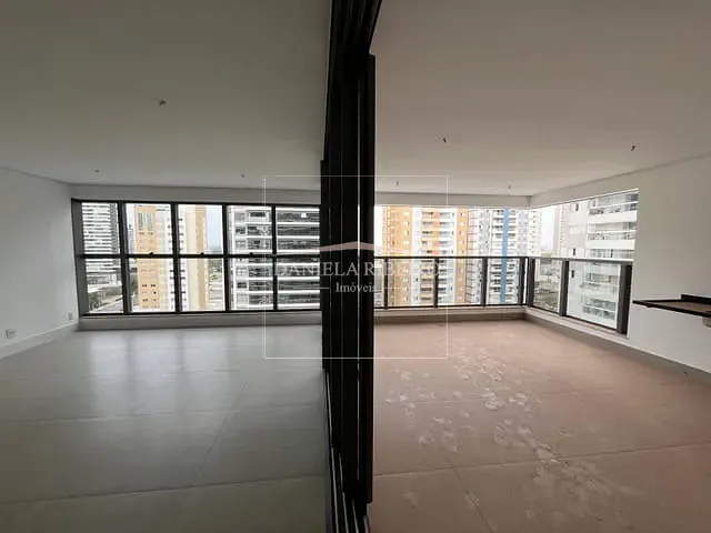 Apartamento 3 quartos e 5 banheiros, à venda, no bairro Santa Rosa em Londrina