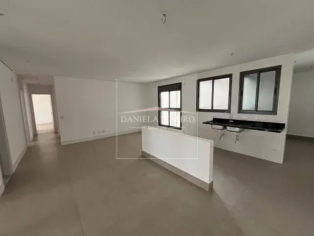 Apartamento 3 quartos e 5 banheiros, à venda, no bairro Santa Rosa em Londrina