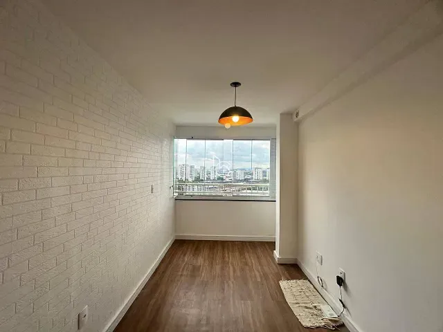 Apartamento 2 quartos e 1 banheiro, para alugar, no bairro Lapa de Baixo em São Paulo