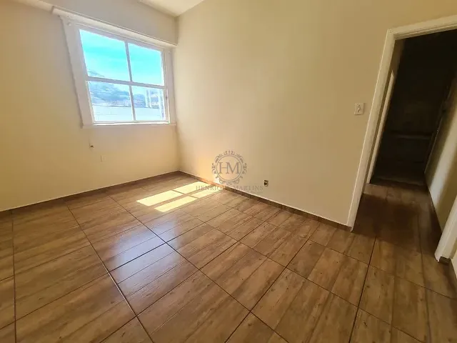 Apartamento com 37m² 1 quarto e 1 banheiro, à venda, no bairro Catete em Rio de Janeiro