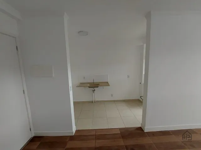 Apartamento 2 quartos e 1 banheiro, à venda, no bairro Parque Rincão em Cotia