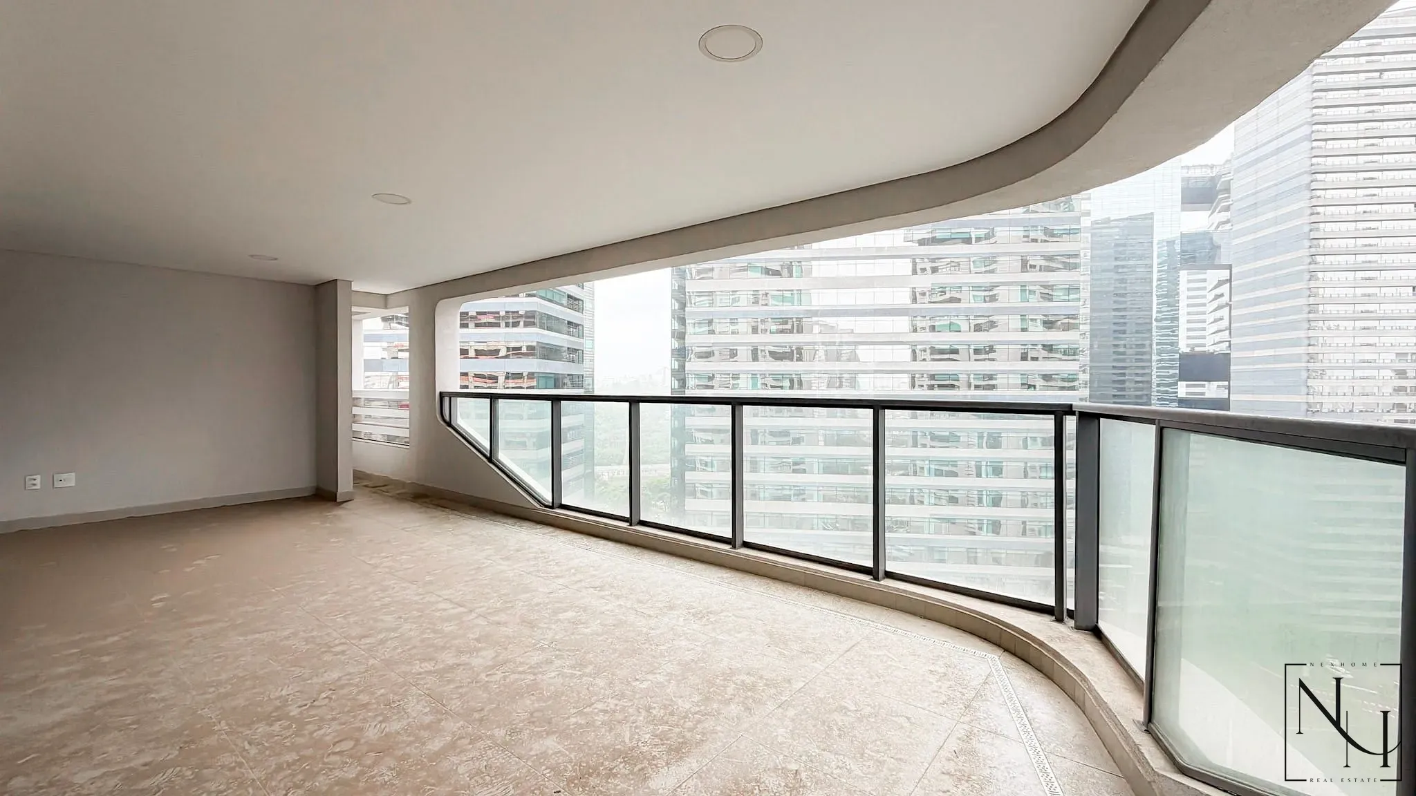 Apartamento, 3 quartos, 163 m² - Foto 1