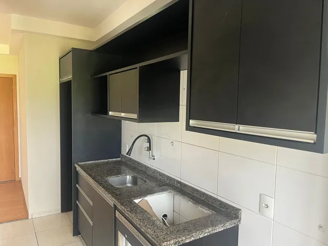 Apartamento com 109m² 3 quartos e 2 banheiros, para alugar, no bairro Terra Bonita em Londrina