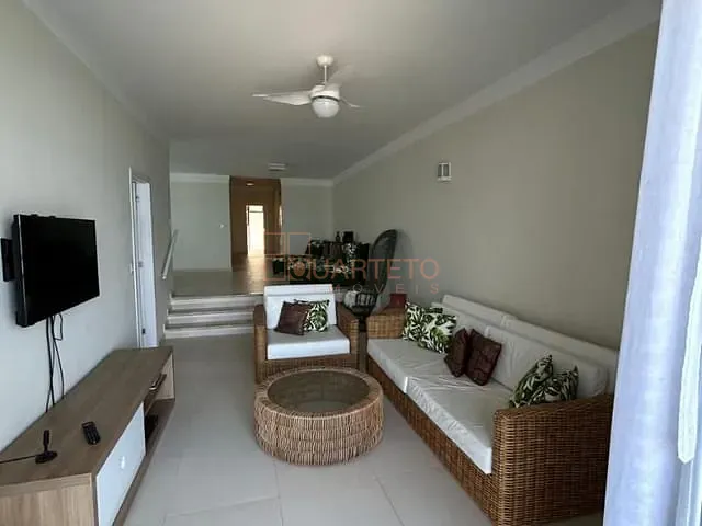 Apartamento 3 quartos e 3 banheiros, à venda, no bairro Pitangueiras em Guarujá