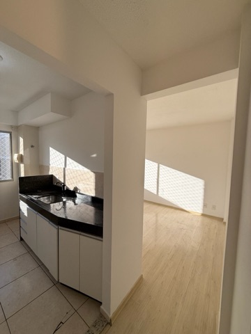 Apartamento 2 quartos e 1 banheiro, para alugar, no bairro Pousada Del Rey (São Benedito) em Santa Luzia