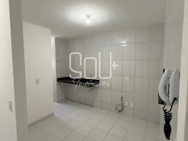 Apartamento 2 quartos e 2 banheiros, à venda, no bairro Planalto em Natal