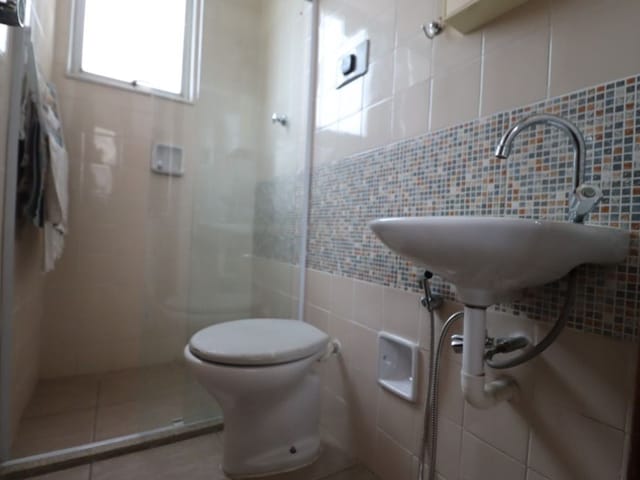 Apartamento 3 quartos e 3 banheiros, à venda, no bairro Centro em Juiz de Fora