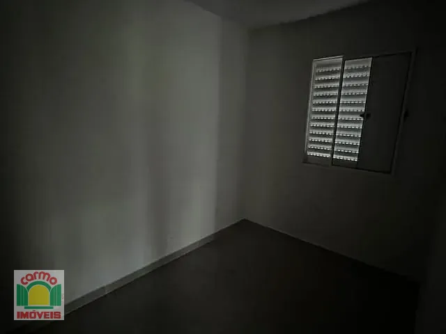 Apartamento 2 quartos e 2 banheiros, à venda, no bairro Chácaras Americanas em Anápolis