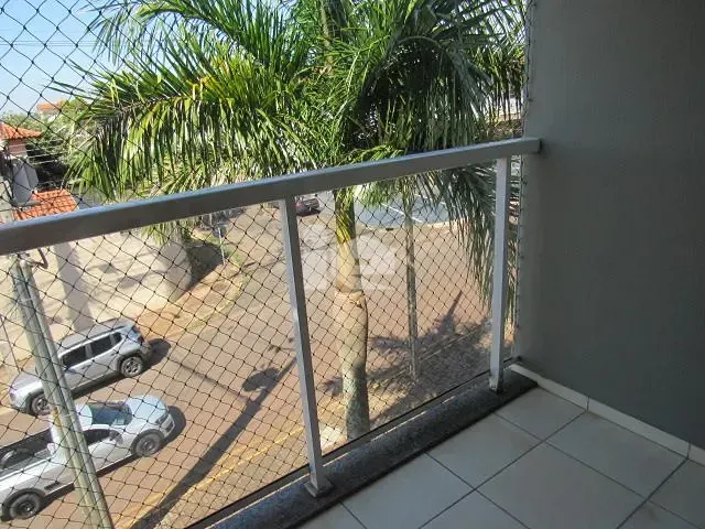 Apartamento com 63m² 3 quartos e 1 banheiro, à venda, no bairro Conjunto Residencial Arnaldo Busato em Rolândia