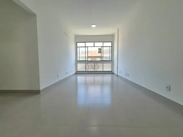 Apartamento com 90m² 3 quartos e 2 banheiros, à venda, no bairro Botafogo em Rio de Janeiro