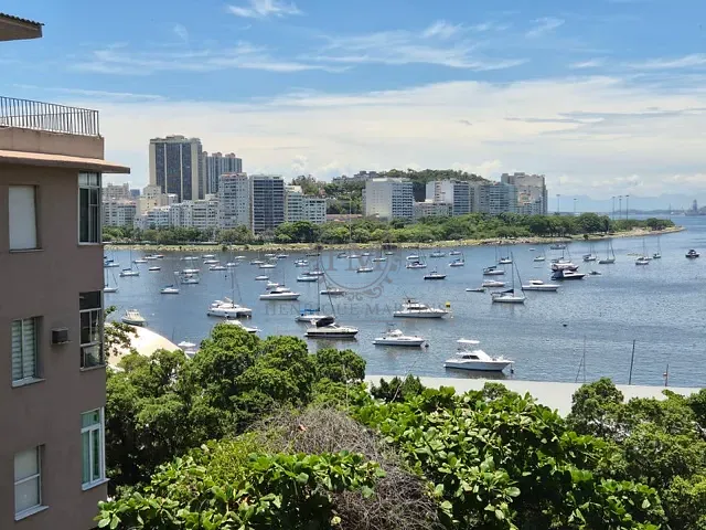 Apartamento com 90m² 3 quartos e 2 banheiros, à venda, no bairro Botafogo em Rio de Janeiro