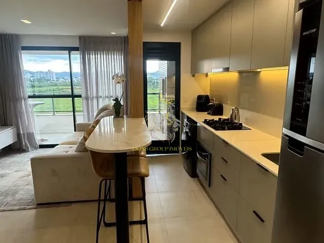 Apartamento 2 quartos e 2 banheiros, à venda, no bairro São Francisco de Assis em Camboriú