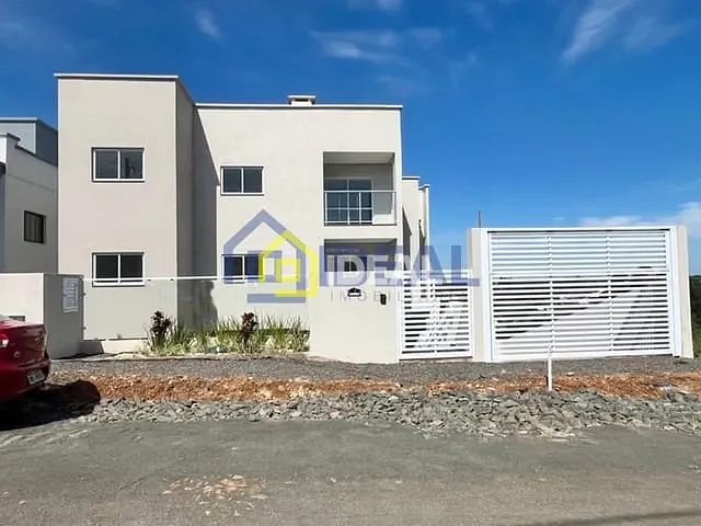 Apartamento com 85m² 3 quartos e 1 banheiro, à venda, no bairro Parque de Exposições em Concórdia