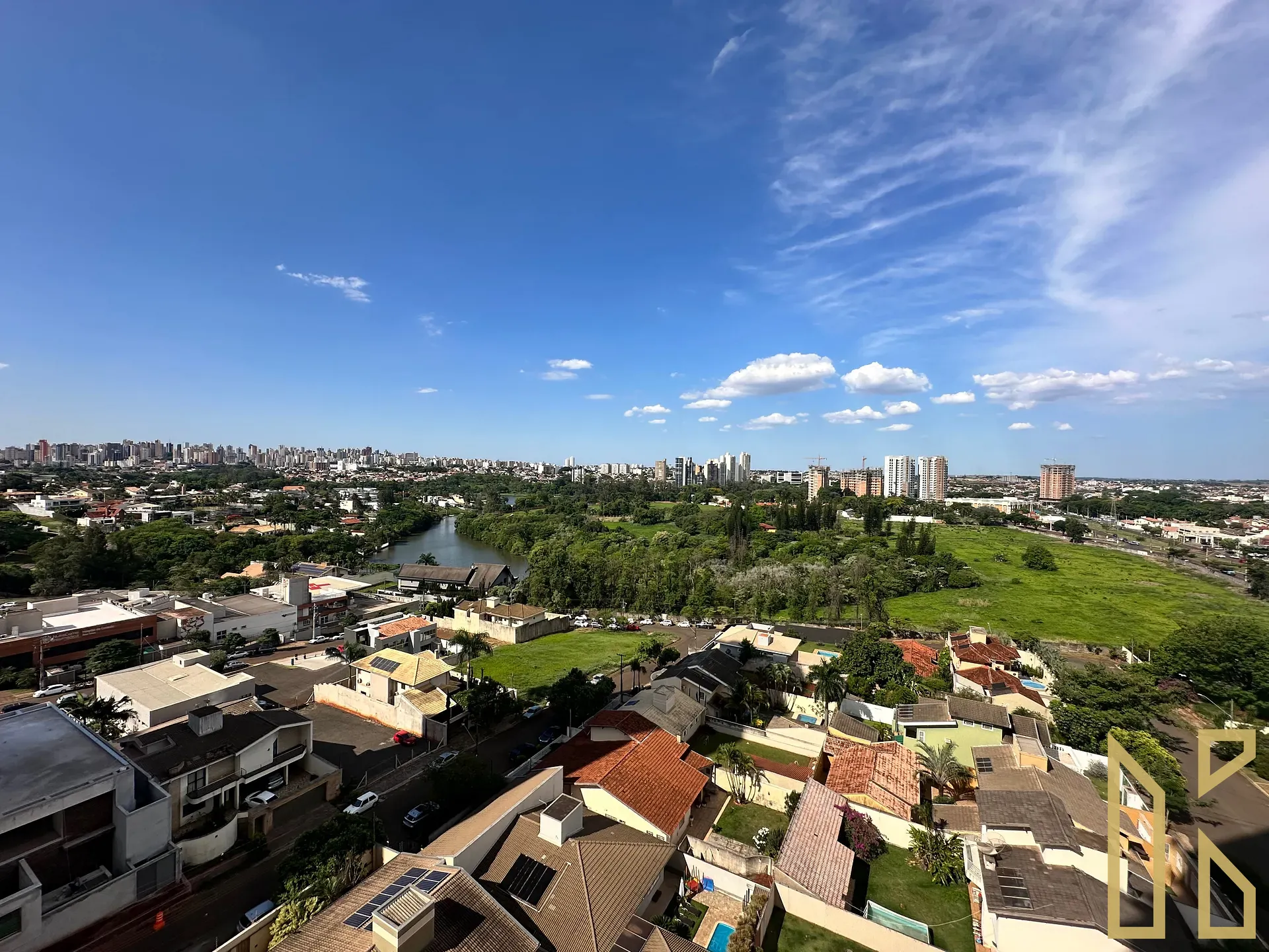 Apartamento, 3 quartos, 232 m² - Foto 4