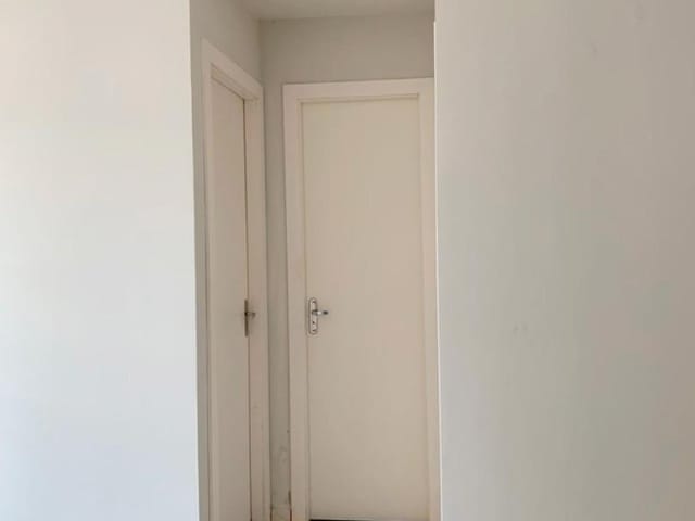Apartamento com 50m² 2 quartos e 1 banheiro, à venda ou para alugar, no bairro Jardim Vitória em Cambé