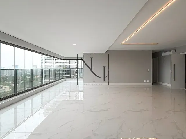 Apartamento com 330m² 4 quartos e 6 banheiros, à venda ou para alugar, no bairro Jardim Fonte do Morumbi em São Paulo