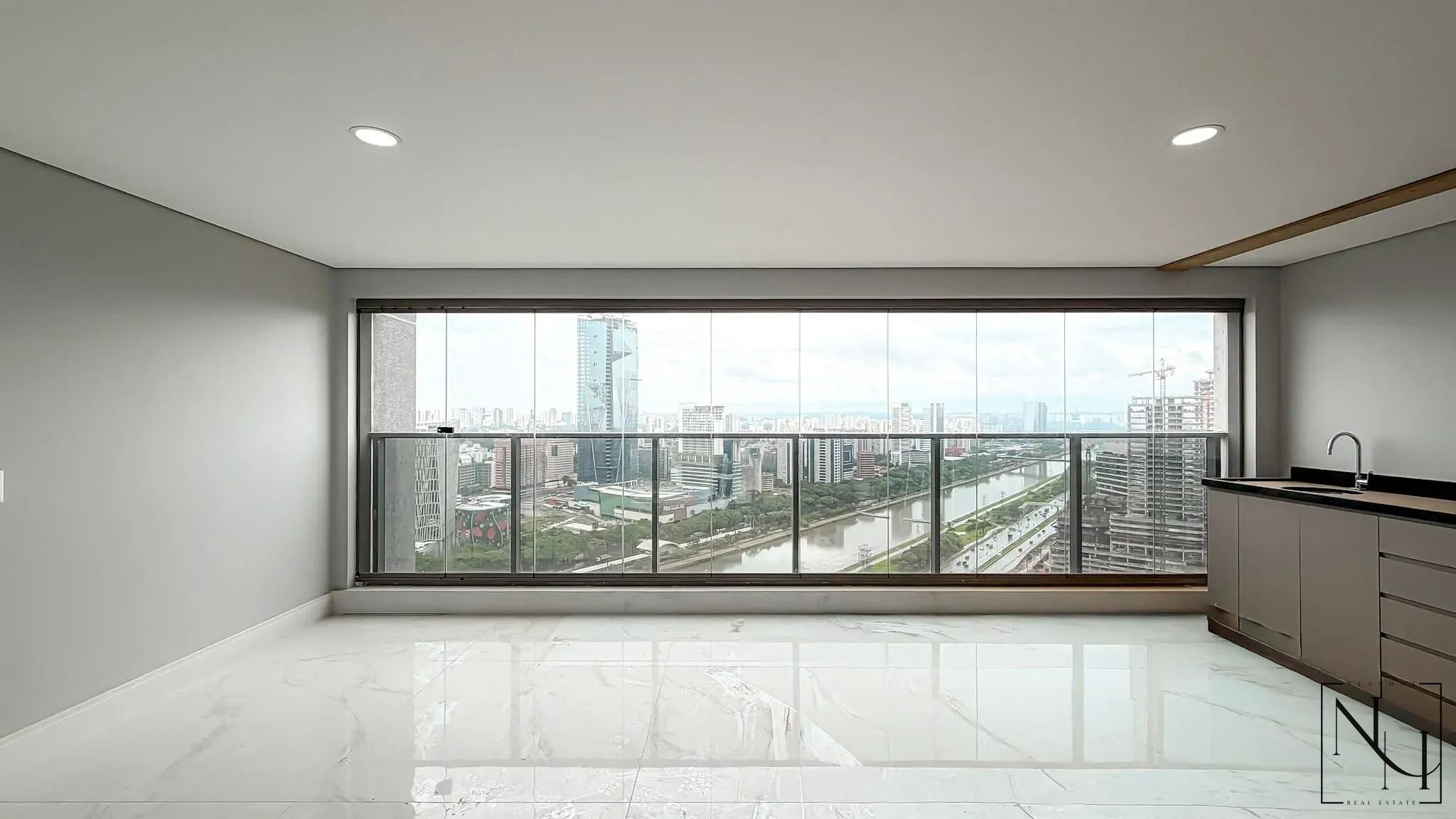 Apartamento, 4 quartos, 330 m² - Foto 10
