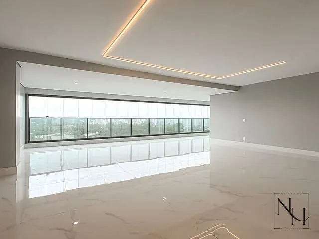 Apartamento com 330m² 4 quartos e 6 banheiros, à venda ou para alugar, no bairro Jardim Fonte do Morumbi em São Paulo