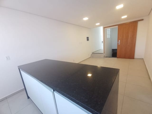 Apartamento com 60m² 2 quartos e 1 banheiro, para alugar, no bairro Água Rasa em São Paulo