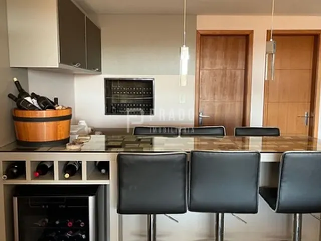 Apartamento 3 quartos e 3 banheiros, à venda, no bairro Areal em Pelotas