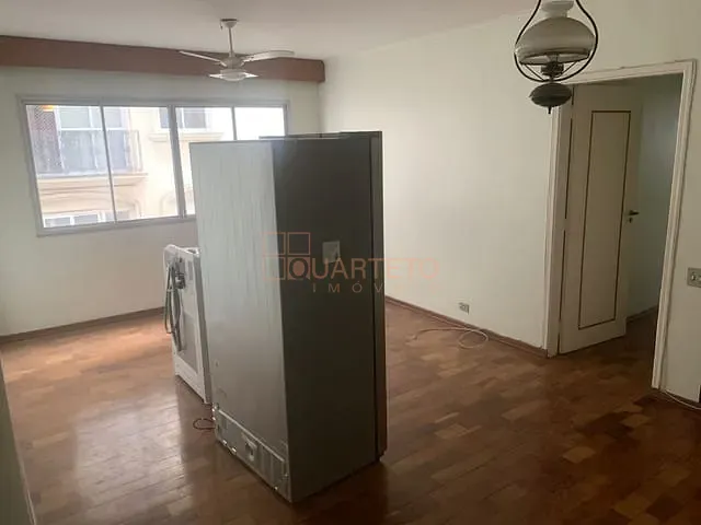 Apartamento 3 quartos e 2 banheiros, à venda, no bairro Itaim Bibi em São Paulo