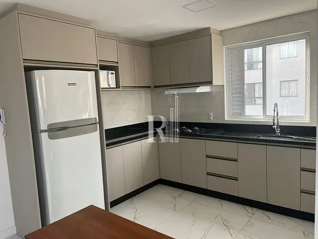 Apartamento 2 quartos e 1 banheiro, à venda ou para alugar, no bairro Balneário Perequê em Porto Belo