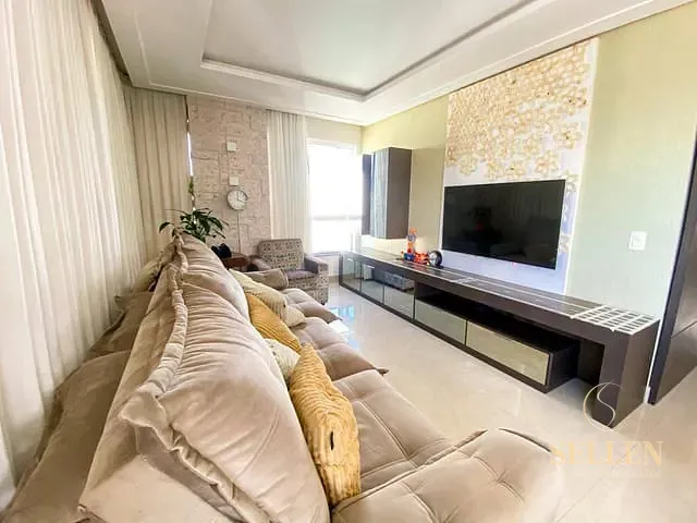 Apartamento 3 quartos e 3 banheiros, à venda, no bairro Pioneiros em Balneário Camboriú