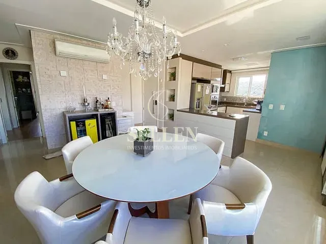 Apartamento 3 quartos e 3 banheiros, à venda, no bairro Pioneiros em Balneário Camboriú