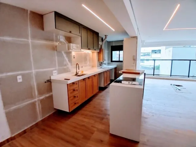 Apartamento 2 quartos e 2 banheiros, à venda, no bairro Vila Bastos em Santo André