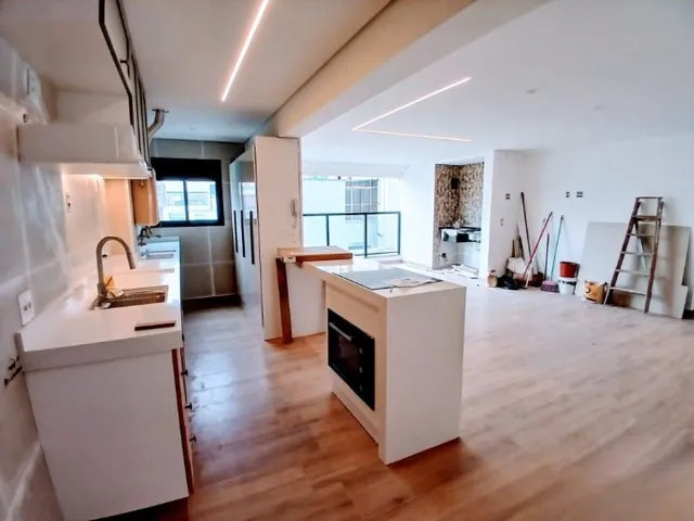 Apartamento 2 quartos e 2 banheiros, à venda, no bairro Vila Bastos em Santo André