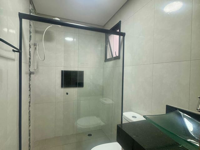 Apartamento 2 quartos e 3 banheiros, para alugar, no bairro Vila Pires em Santo André