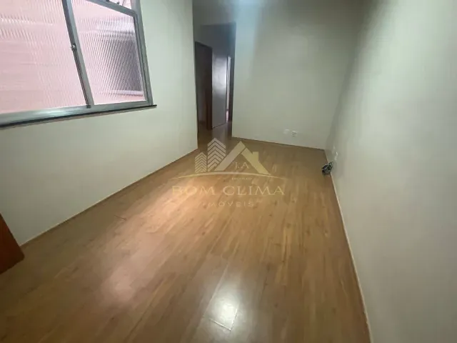 Apartamento com 73m² 3 quartos e 1 banheiro, para alugar, no bairro Bandeirantes em Juiz de Fora
