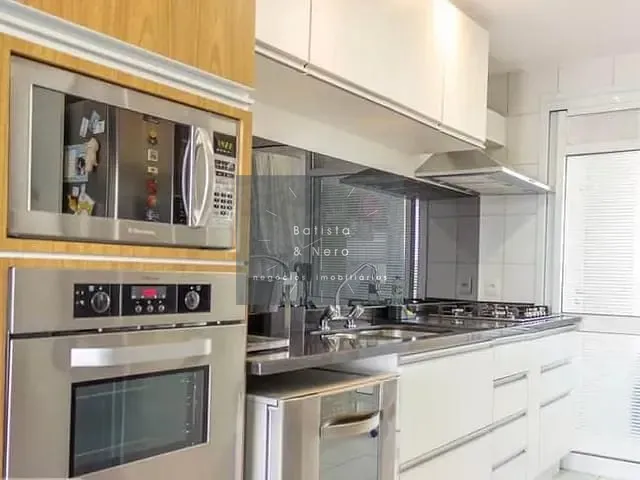 Apartamento com 198m² 3 quartos e 3 banheiros, à venda, no bairro Vila Andrade em São Paulo