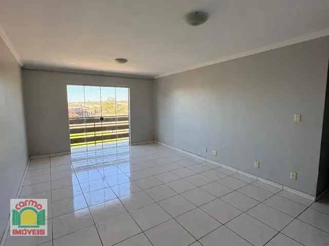 Apartamento 3 quartos e 3 banheiros, para alugar, no bairro Jundiaí em Anápolis