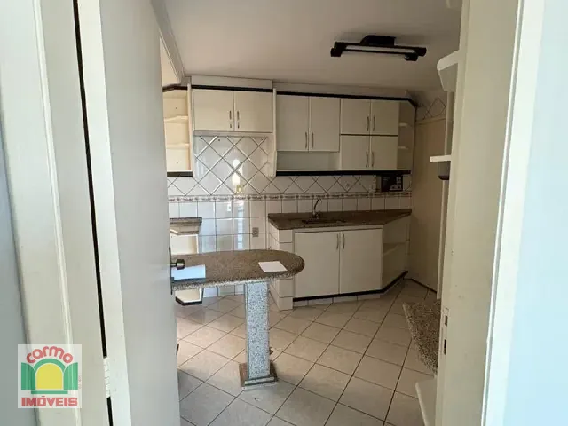 Apartamento 3 quartos e 3 banheiros, para alugar, no bairro Jundiaí em Anápolis
