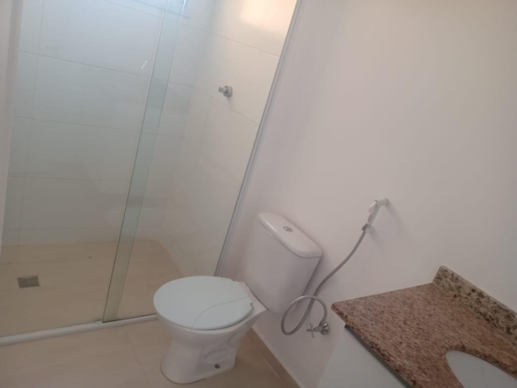 Apartamento à venda com 2 quartos, 70m² - Foto 11