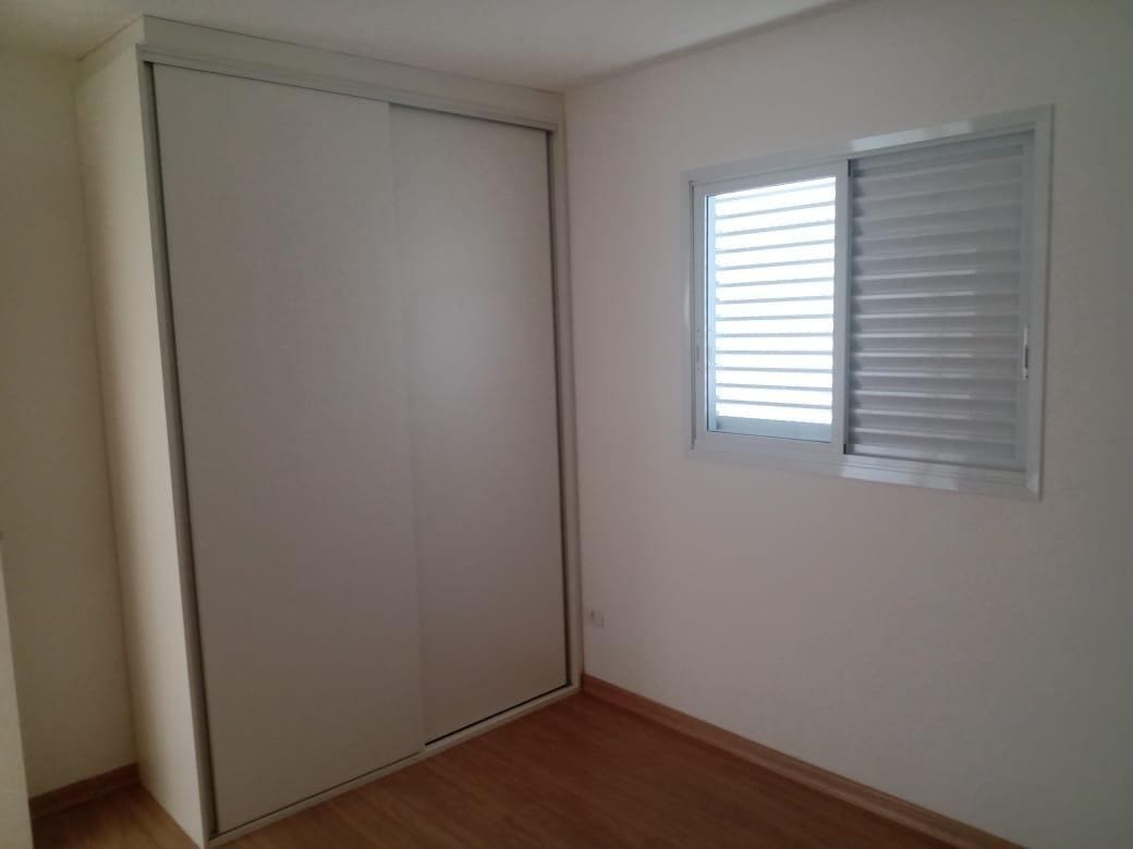 Apartamento à venda com 2 quartos, 70m² - Foto 10