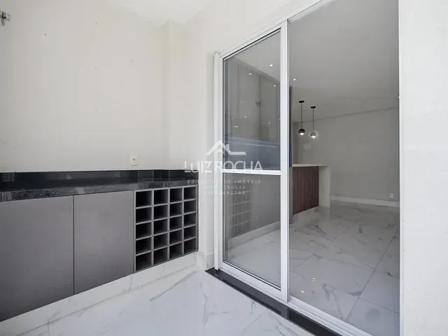 Apartamento com 70m² 2 quartos e 2 banheiros, à venda, no bairro Continental em Osasco