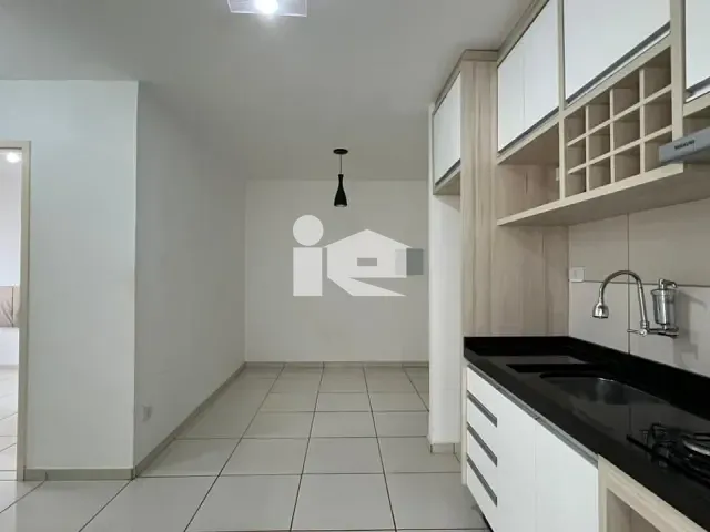 Apartamento 2 quartos e 1 banheiro, à venda, no bairro Centro em Rolândia