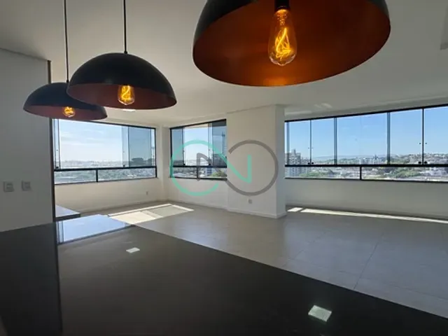Apartamento com 186m² 3 quartos e 4 banheiros, à venda ou para alugar, no bairro Centenário em Avenida Mauá