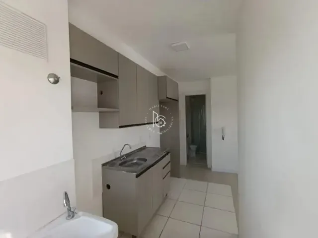 Apartamento com 37m² 2 quartos e 1 banheiro, para alugar, no bairro Vila das Bandeiras em Guarulhos