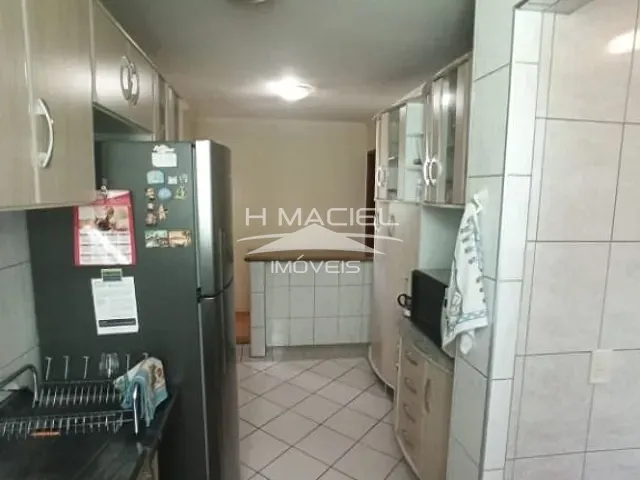 Apartamento com 77m² 3 quartos e 1 banheiro, à venda, no bairro Vila Manoel Ferreira em Campinas