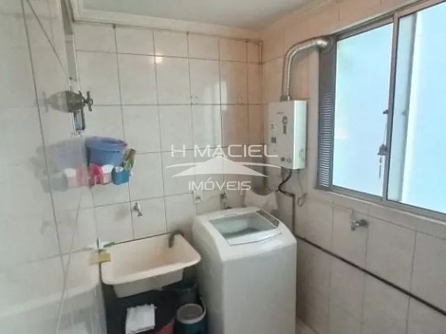 Apartamento com 77m² 3 quartos e 1 banheiro, à venda, no bairro Vila Manoel Ferreira em Campinas